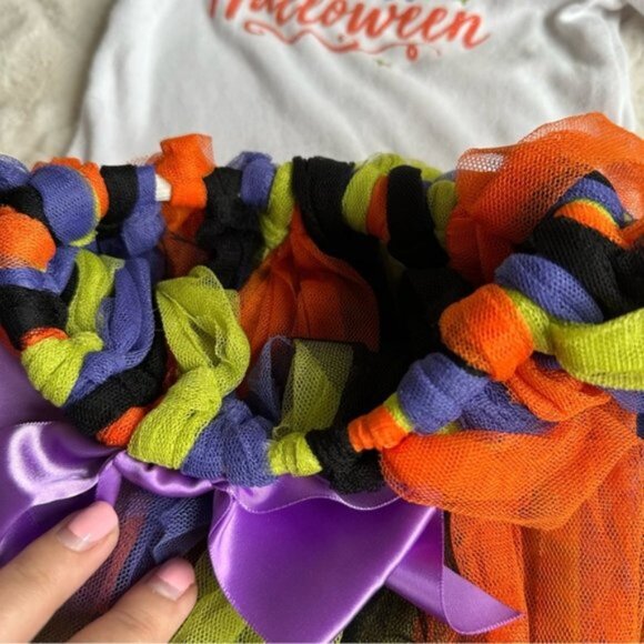 Baby Essentials | "My First Halloween" 4 Piece Set | Size 9 Months - Picture 6 of 14